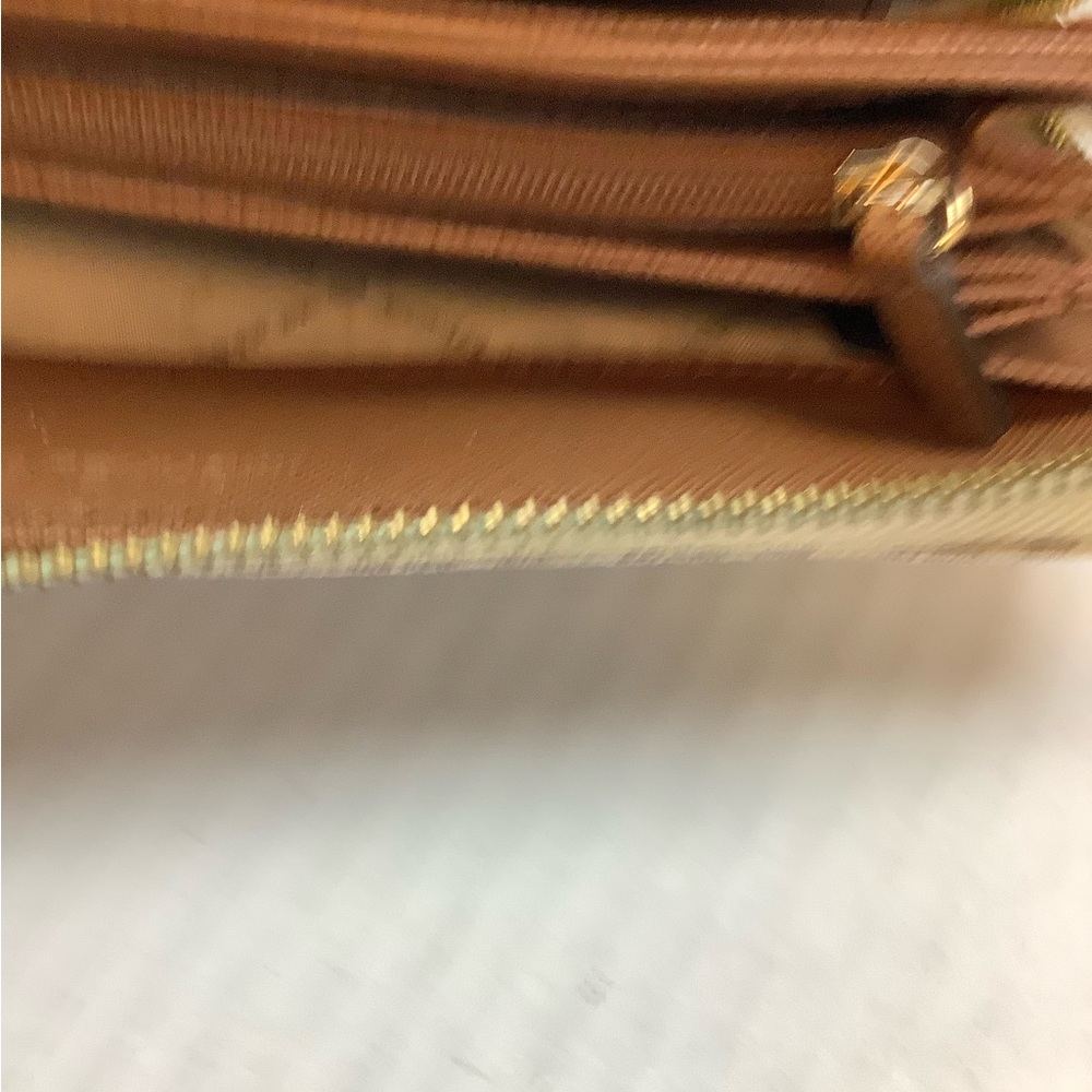 Michael Kors Large Logo Continental Wallet with Wristlet Band FS1 - Picture 5 of 5